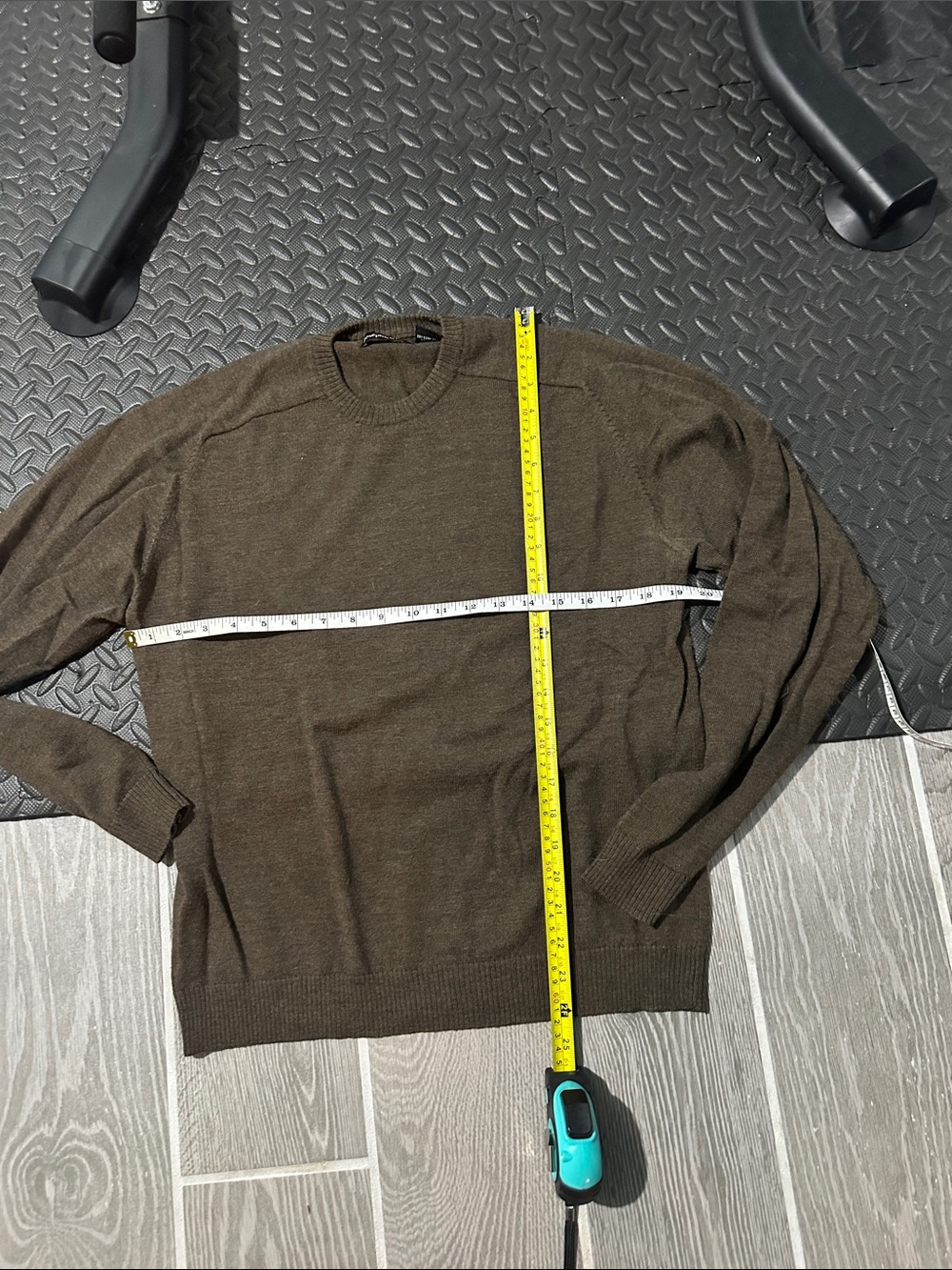 Joseph & Lyman Sweater in Olive Brown